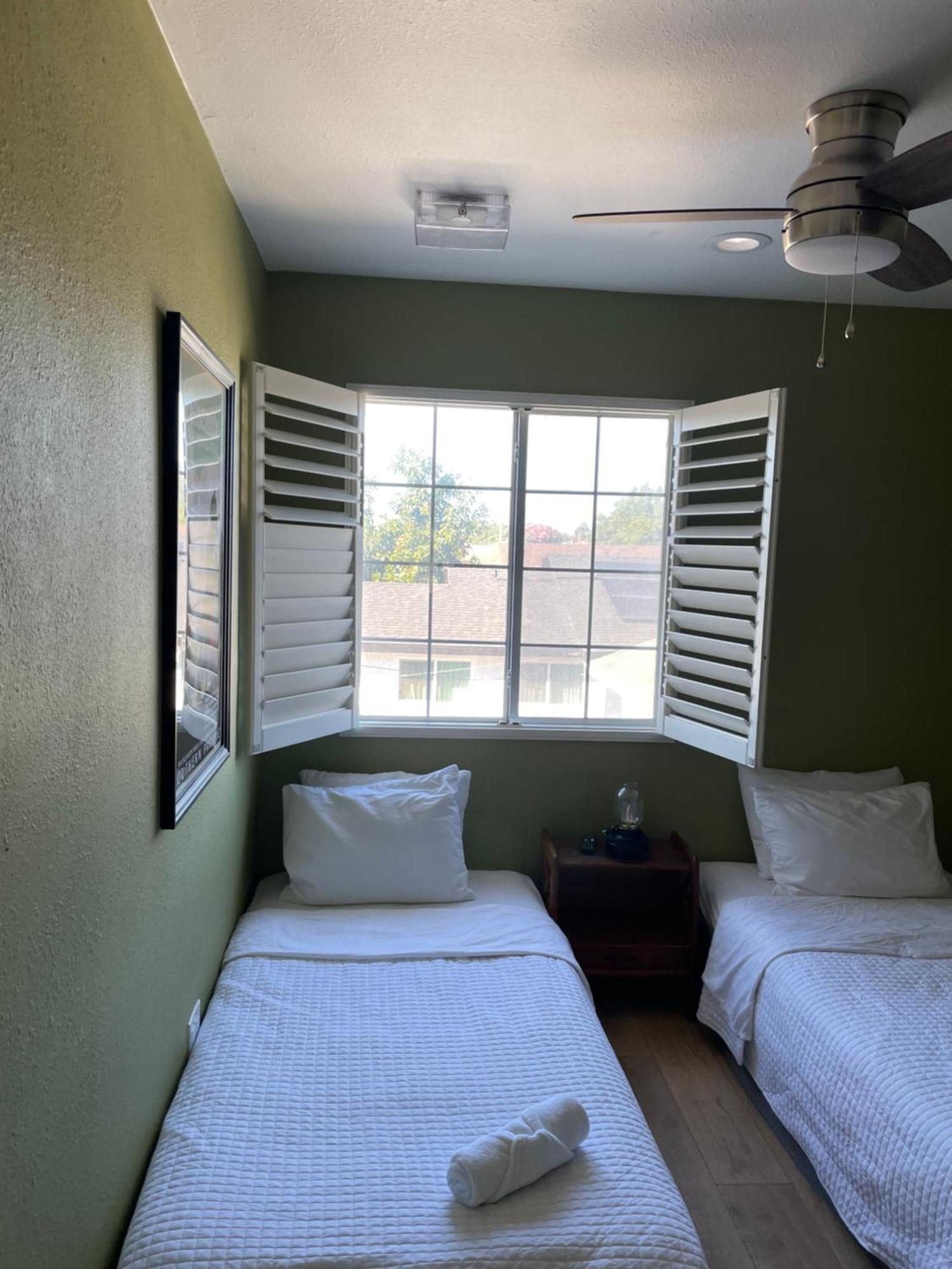 Private Room In La With Free Wifi And Tv With Shared Kitchen Los Ángeles Exterior foto